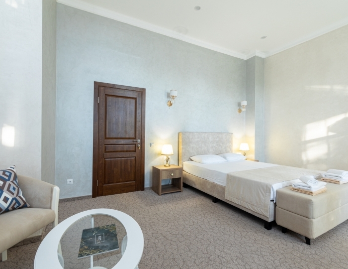 Люкс 2-местне 2-комнатные, вид на море, корпус 2 или 3 - Дом отдыха «Нарт» Гагра