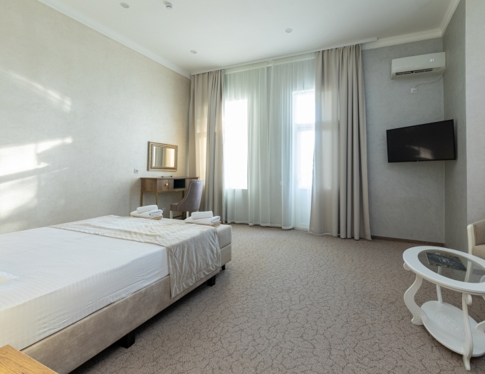 Люкс 2-местне 2-комнатные, вид на море, корпус 2 или 3 - Дом отдыха «Нарт» Гагра