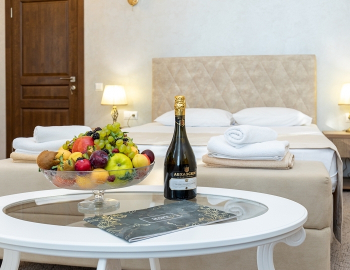 Люкс 2-местне 2-комнатные, вид на море, корпус 2 или 3 - Дом отдыха «Нарт» Гагра