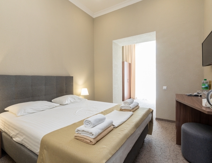 Стандарт 2-местный 1-комнатный (1 этаж), море корпус 1, без балкона - Дом отдыха «Нарт» Гагра