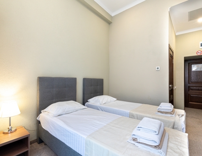 Стандарт 2-местный вид на горы/боковой, корпус 1 - Дом отдыха «Нарт» Гагра