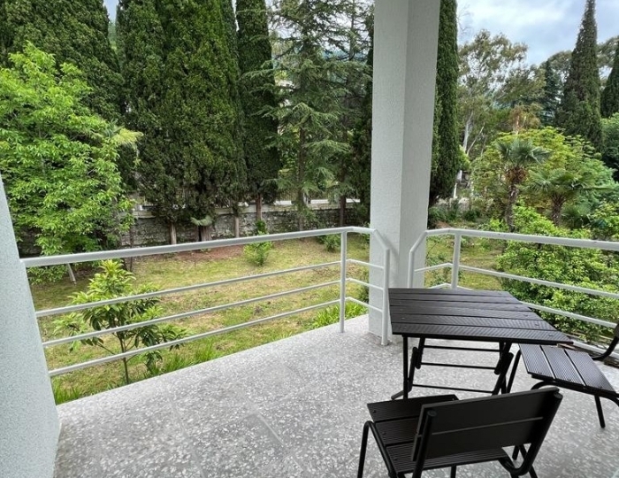 Стандарт 2-местный 1-комнатный, вид горы/дорога, корпус 4 - Дом отдыха «Нарт» Гагра