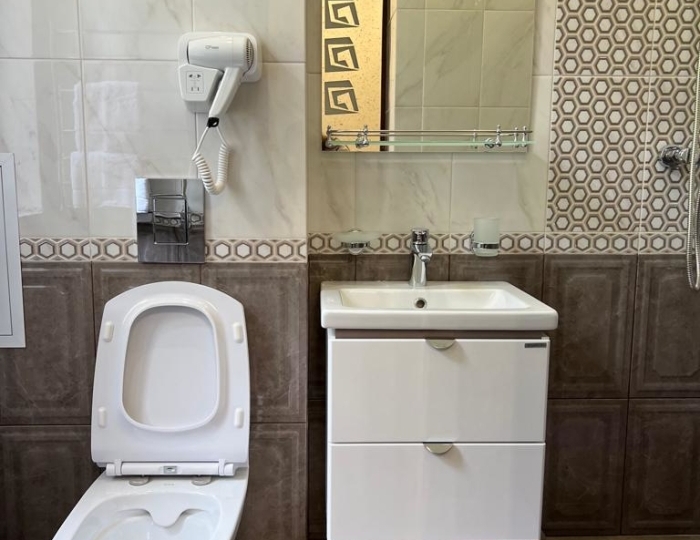 Стандарт 2-местный 1-комнатный, вид горы/дорога, корпус 4 - Дом отдыха «Нарт» Гагра