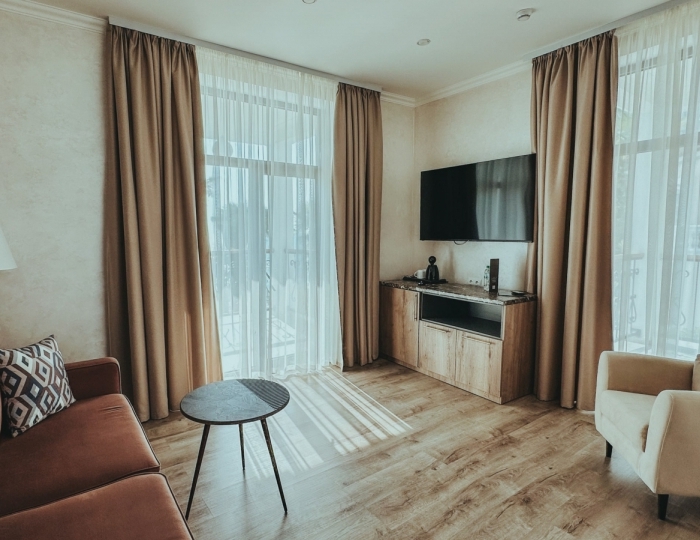 Люкс 2-местный 2-комнатный, вид на море, корпус 3 - Дом отдыха «Нарт» Гагра