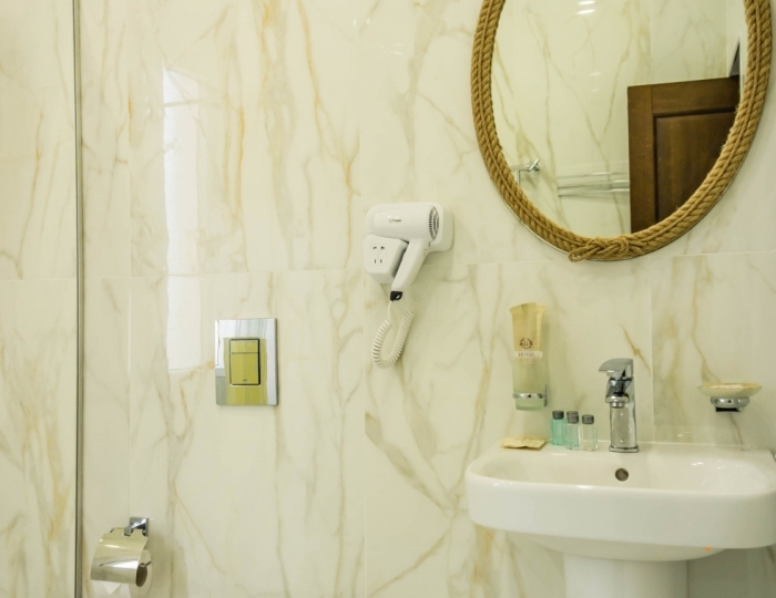 Люкс 4-местный 3-комнатный Люкс корп.2 - Дом отдыха «Нарт» Гагра